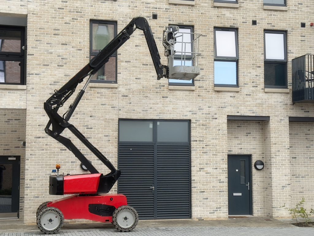 Second-hand self propelled boom lift in London